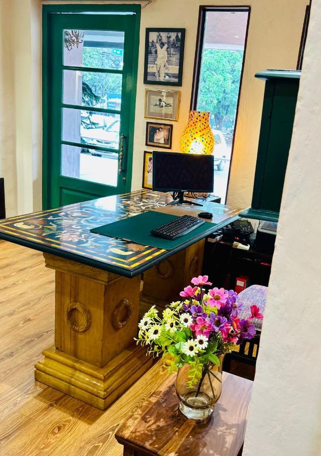 The Kaptain'S Retreat Chandīgarh Extérieur photo