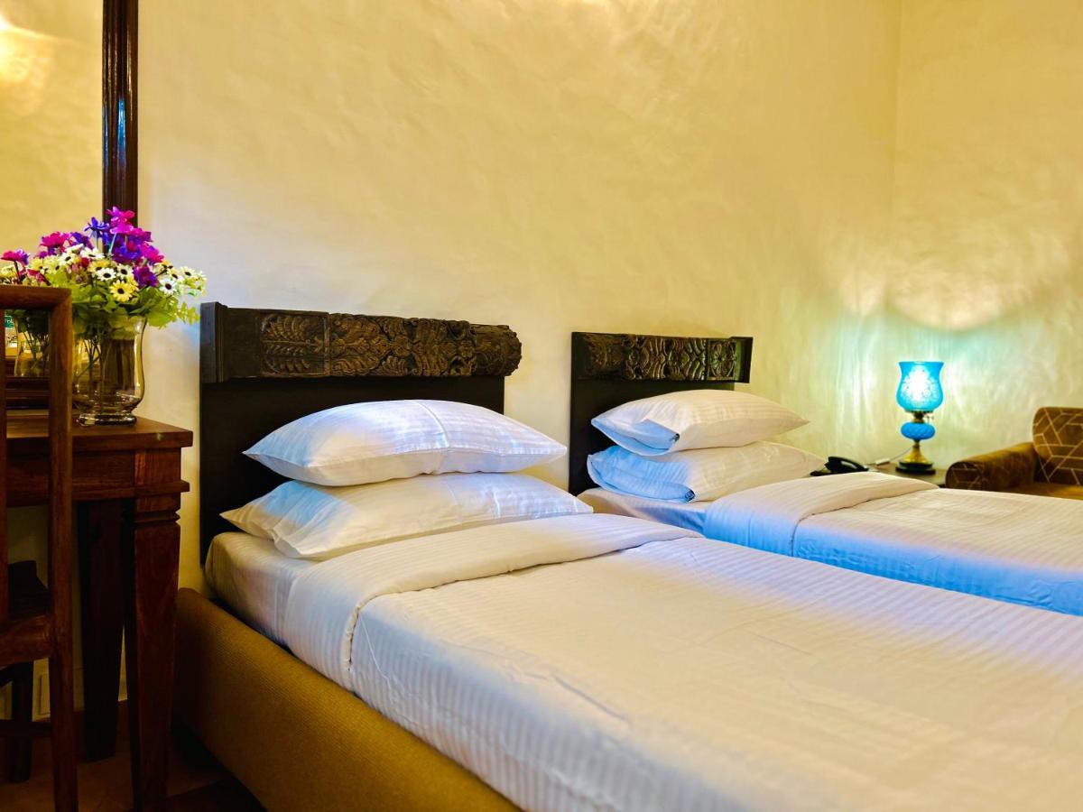 The Kaptain'S Retreat Chandīgarh Extérieur photo