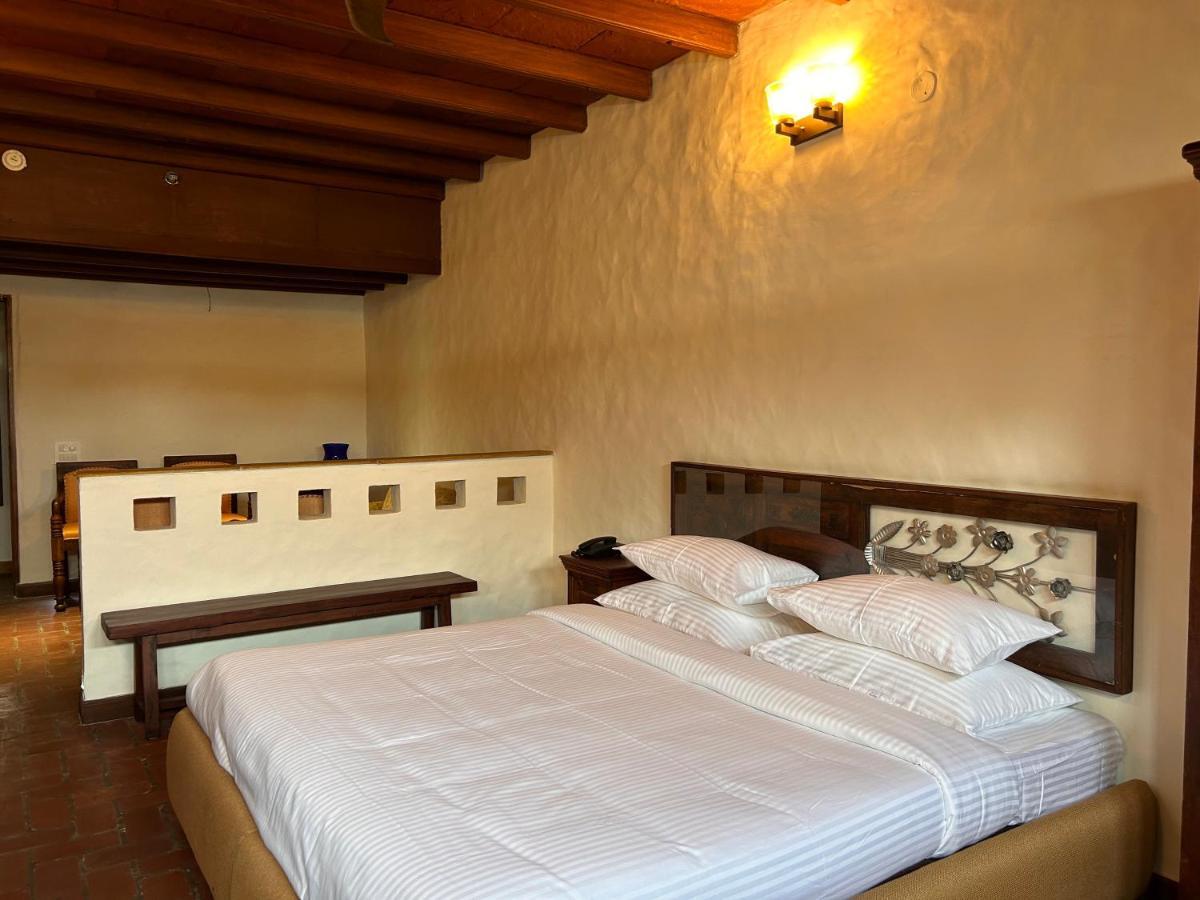 The Kaptain'S Retreat Chandīgarh Extérieur photo