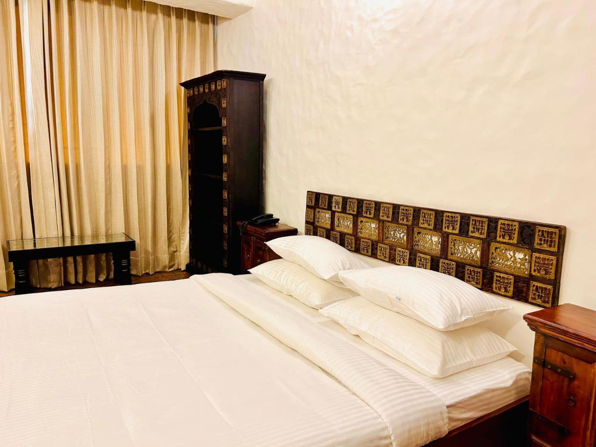 The Kaptain'S Retreat Chandīgarh Extérieur photo