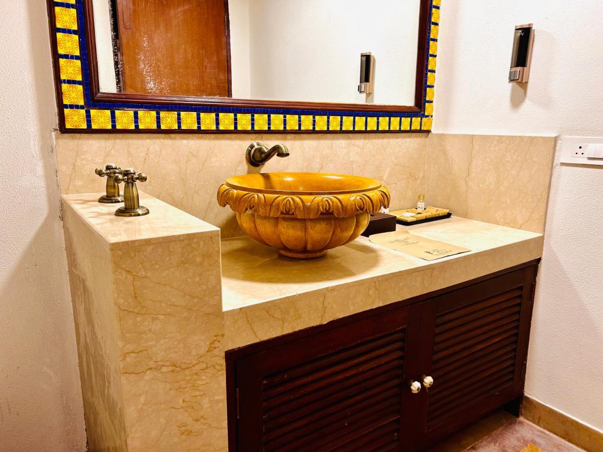 The Kaptain'S Retreat Chandīgarh Extérieur photo