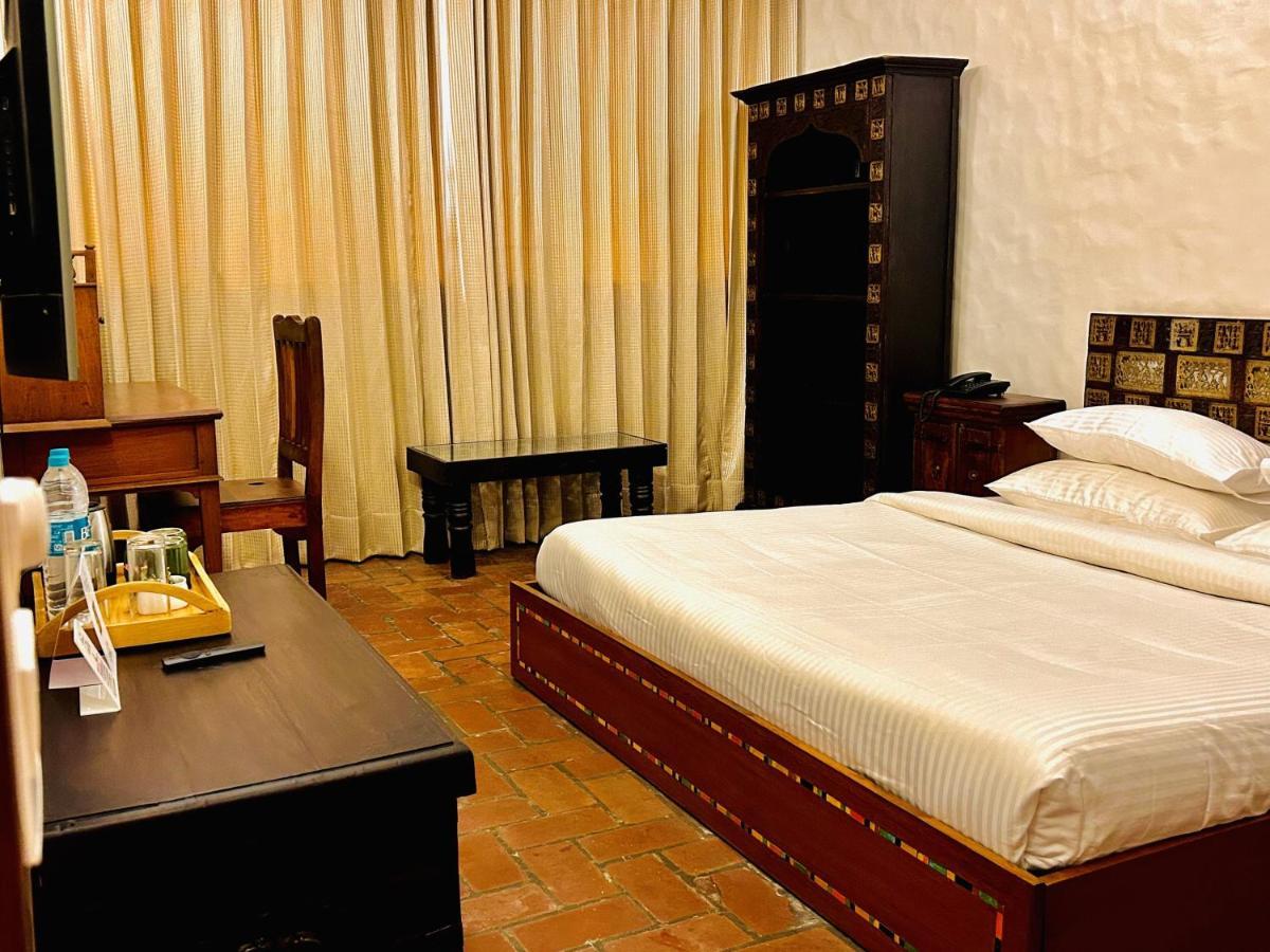 The Kaptain'S Retreat Chandīgarh Extérieur photo